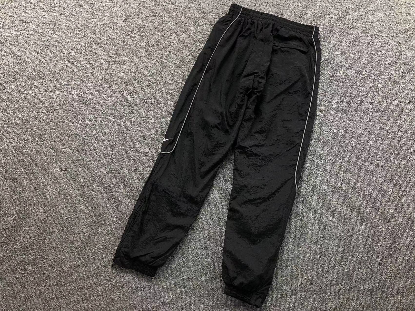 NK | BAGGY JOGGERS