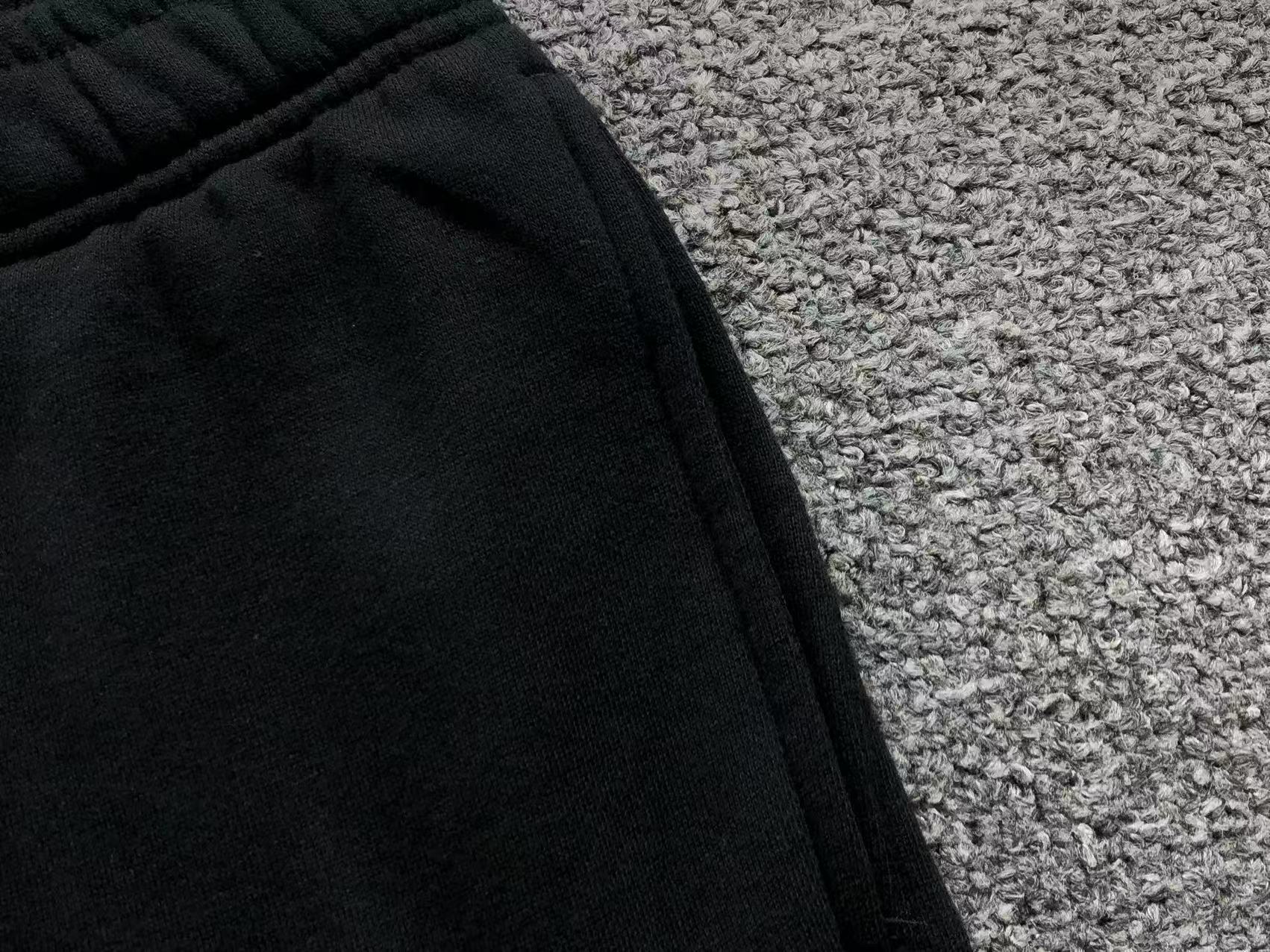 NK | BAGGY JOGGERS